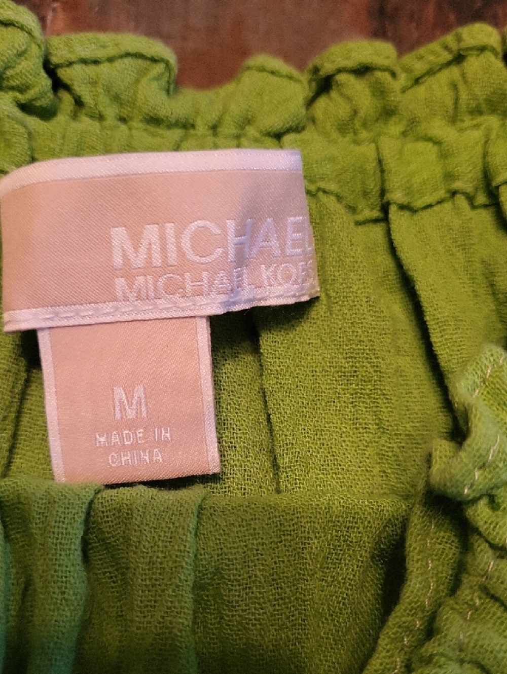 MICHAEL Michael Kors Bright Green Off-Shoulder Smocked-Hem Tunic Vintage - Picture 2 of 3